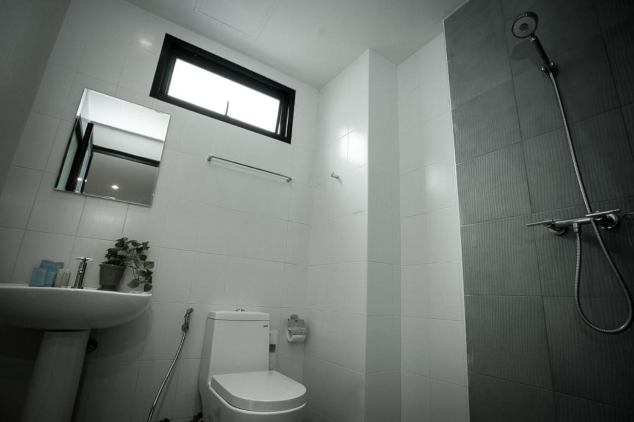 The Wave Hotel Patong Sha Phuket Екстериор снимка