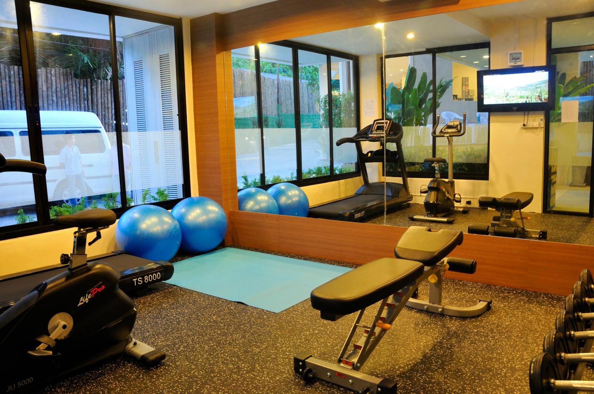 The Wave Hotel Patong Sha Phuket Екстериор снимка