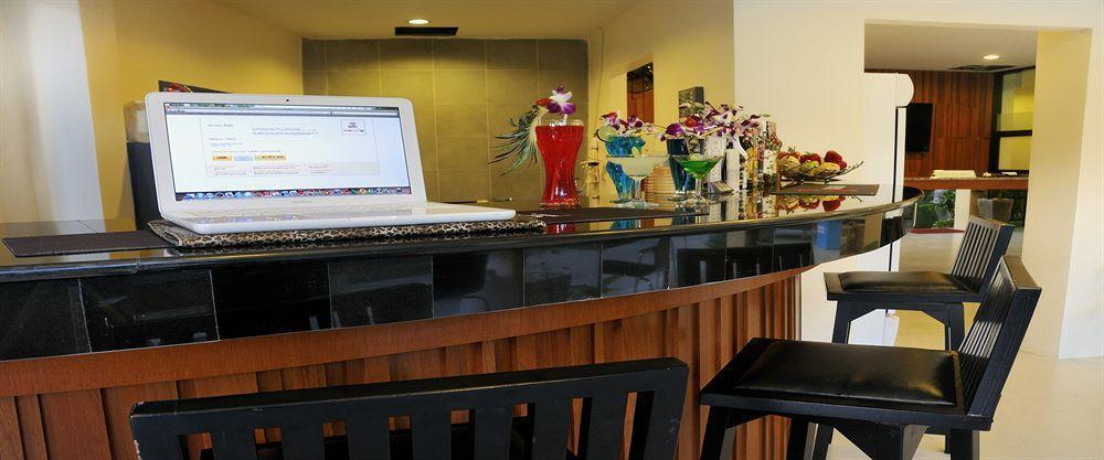 The Wave Hotel Patong Sha Phuket Екстериор снимка