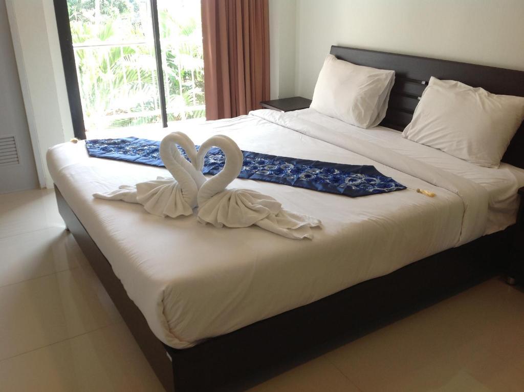 The Wave Hotel Patong Sha Phuket Стая снимка