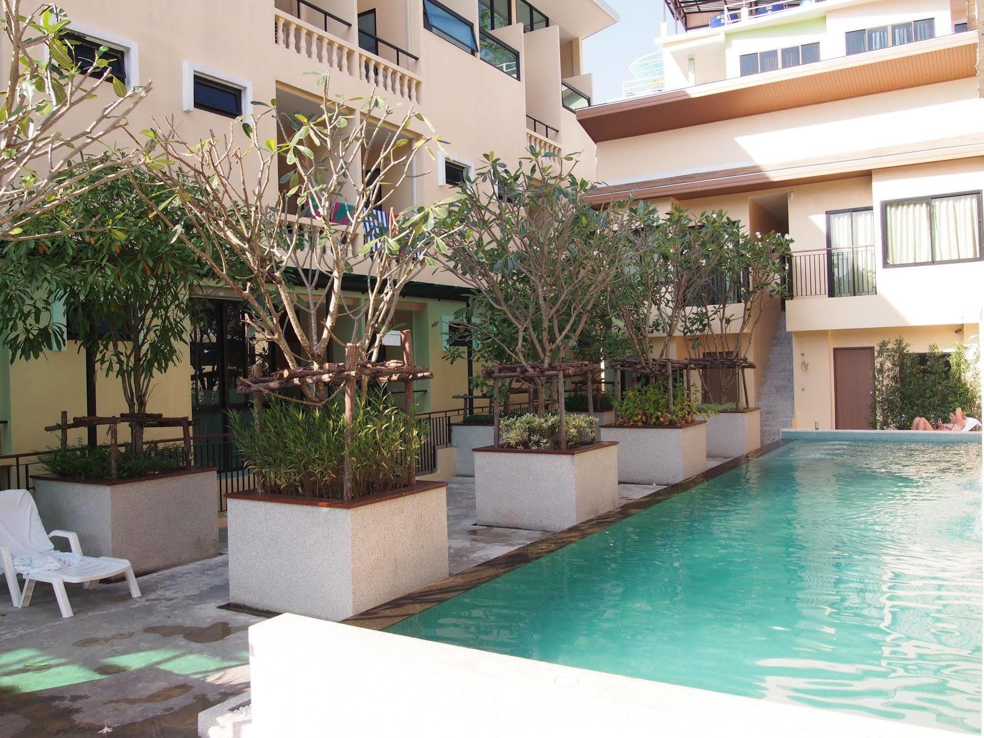 The Wave Hotel Patong Sha Phuket Екстериор снимка